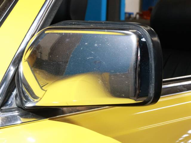 Mercedes-Benz 500 SL