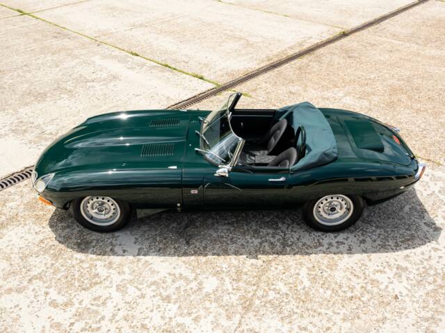 Jaguar E-Type 3.8