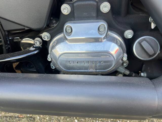 Harley-Davidson FLD Dyna Switchback