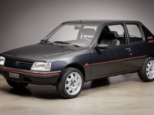 Bild 1/28 von Peugeot 205 GTi 1.9 (1991)