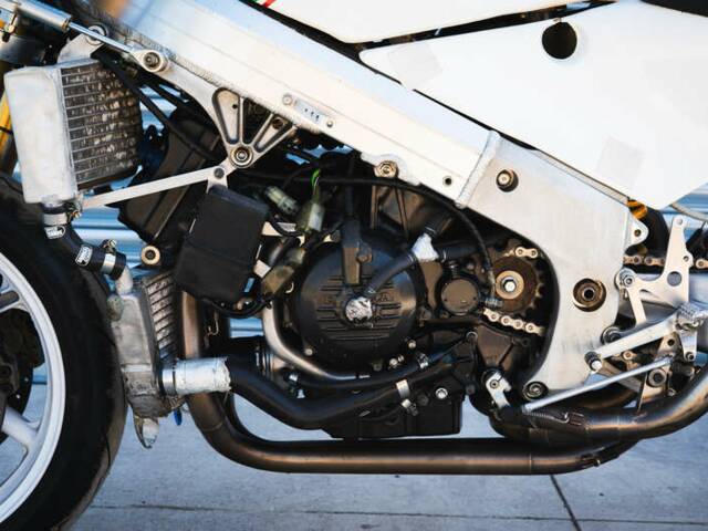 Honda VFR 750R RC 30