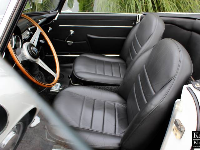 Alfa Romeo 2000 Spider