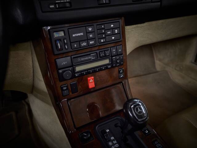 Mercedes-Benz SL 280