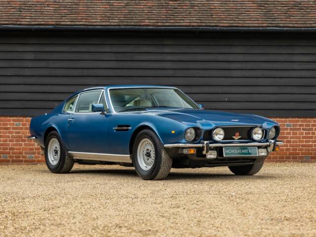 Aston Martin V8 EFi