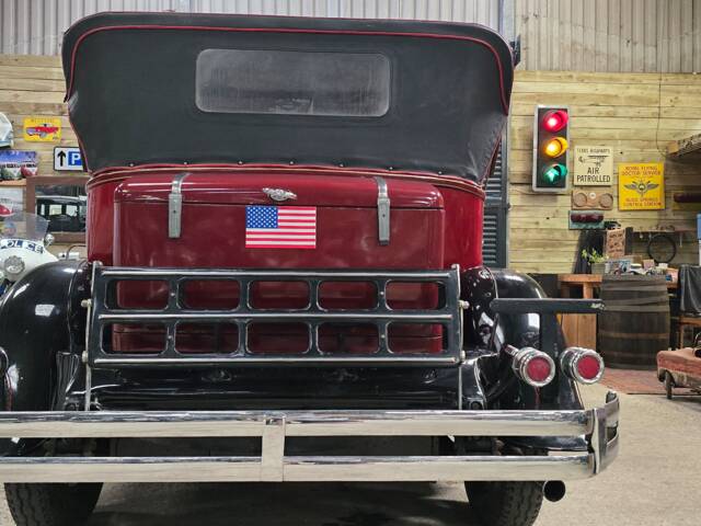 Pierce-Arrow Modell 43
