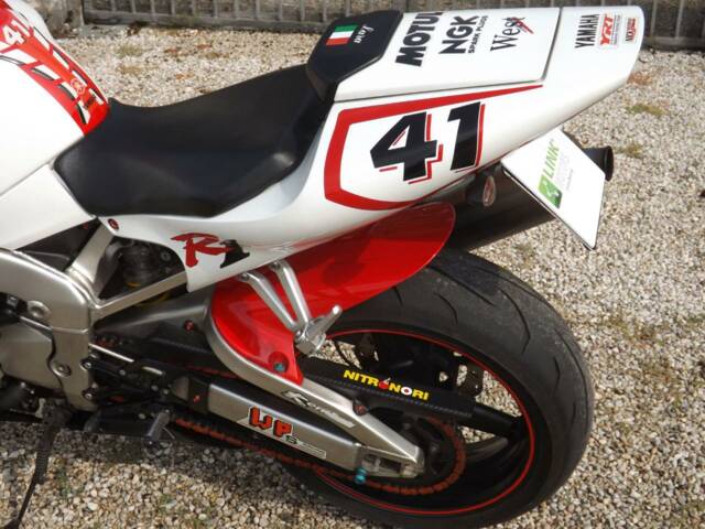 Yamaha YZF 1000 R1