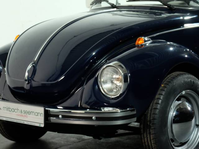 Volkswagen Beetle 1303 LS - Volkswagen Käfer 1303 LS Fuel Injection Cabrio