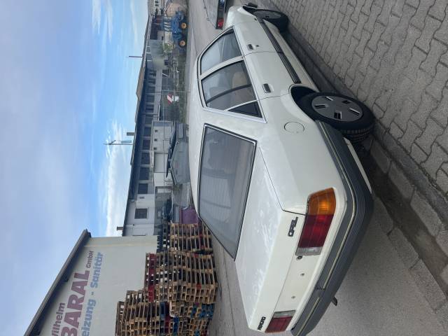 Opel Rekord 2,0 E
