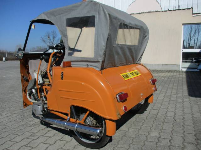 Afbeelding 1/21 van Simson DUMMY (1988)