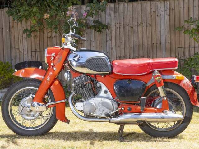 Honda C 72