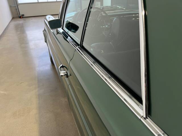 Mercedes-Benz 280 SE 3,5