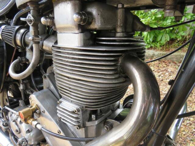 BSA DBD 34 Gold Star