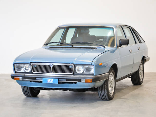 Lancia Gamma 2000
