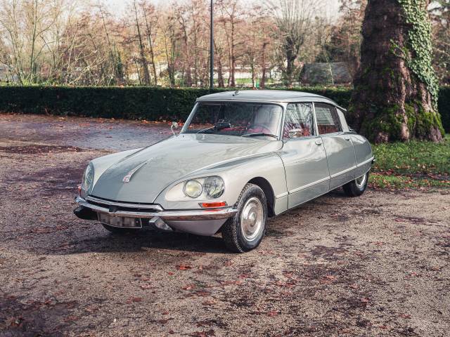 Image 1/50 of Citroën DS 21 Pallas (1972)