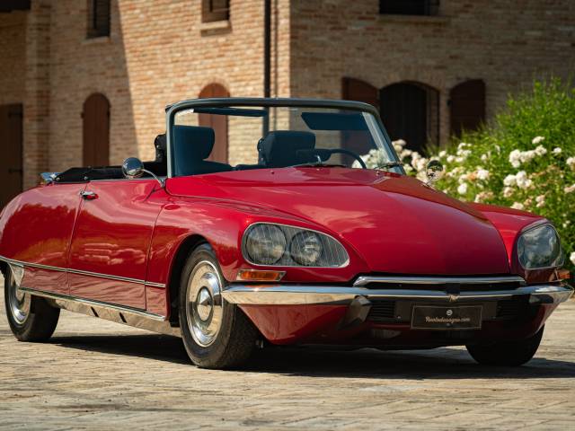 Citroën Ds Convertible Classic Cars For Sale - Classic Trader