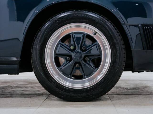 Porsche 911 Carrera 3.2 "25 years 911"
