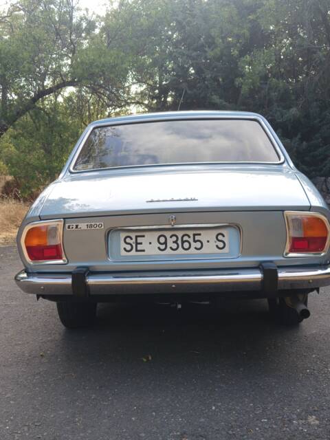 Peugeot 504