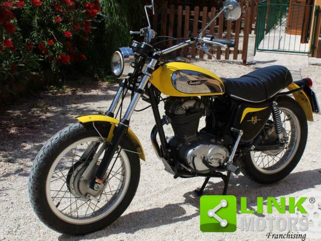 Imagen 1/10 de Ducati DUMMY (1974)