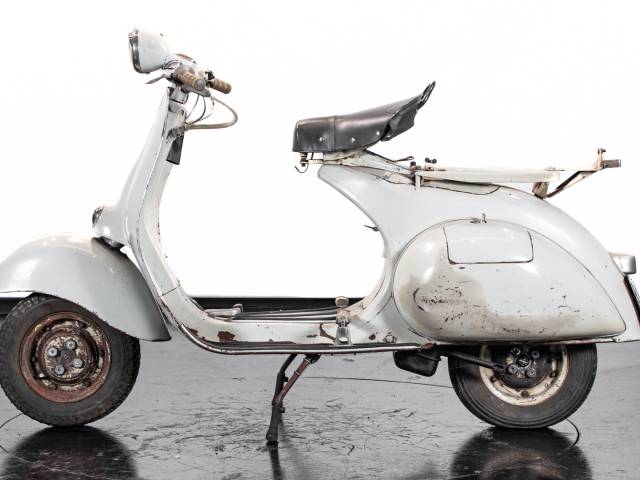 Image 1/30 of Piaggio DUMMY (1956)