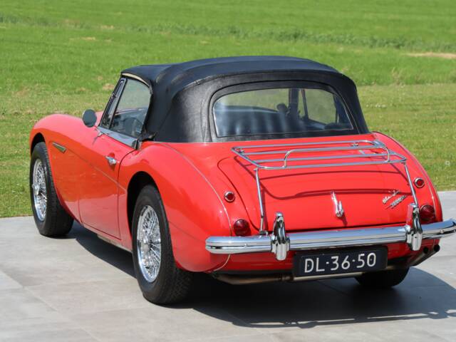 Austin-Healey 3000 Mk III (BJ8)