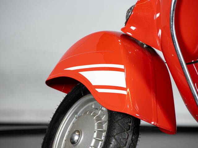 Piaggio Vespa 200 Rally