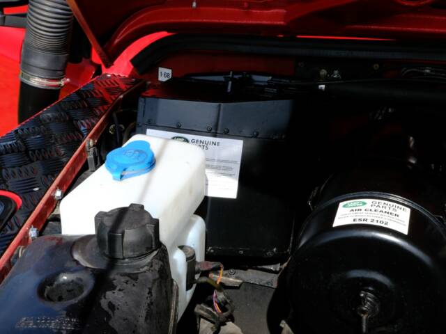 Land Rover Defender 110 300Tdi