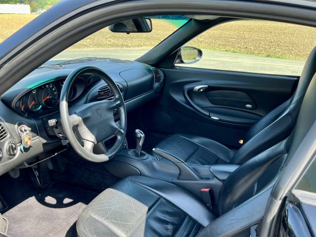 Porsche 911 Carrera