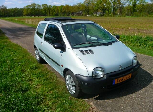 Bild 1/7 von Renault Twingo 1.2 (2000)
