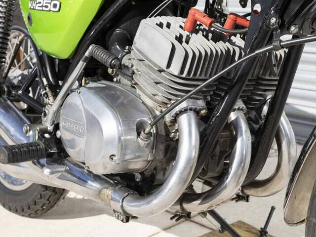 Kawasaki KH 250
