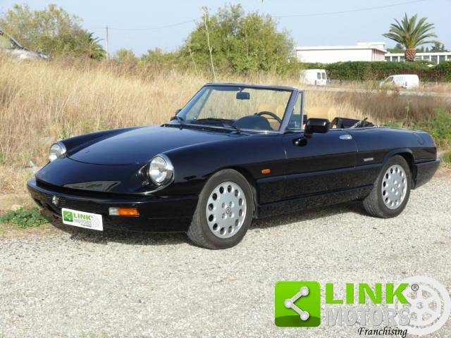 Immagine 1/10 di Alfa Romeo 2.0 Spider (1991)