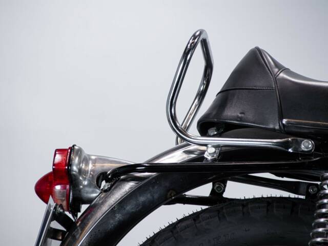 BSA B 44 Victor Grand Prix