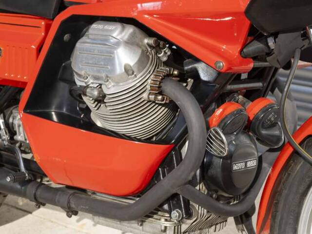 Moto Guzzi 850 LeMans II