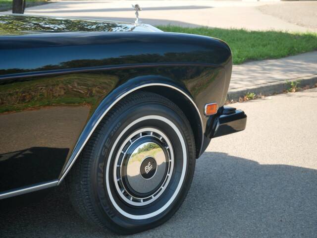 Rolls-Royce Corniche IV