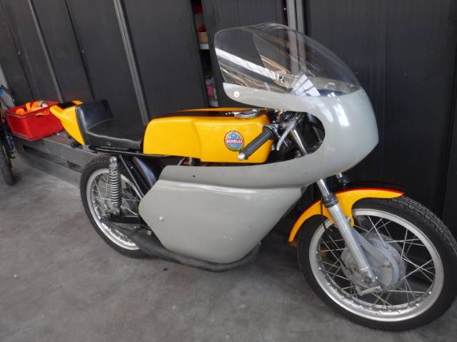Benelli 250 SS