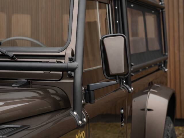 Land Rover 110