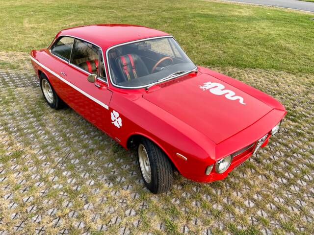 Alfa Romeo Giulia GTA 1300 Junior