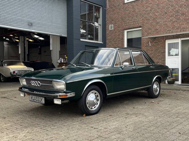 Audi 100 LS