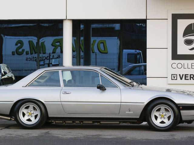 Ferrari 400i