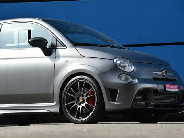 Abarth 695 Biposto