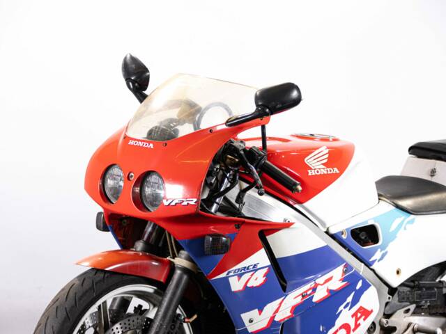 Honda VFR 400 R