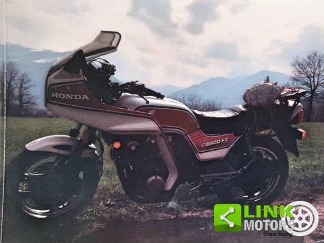 Image 1/9 of Honda DUMMY (1983)