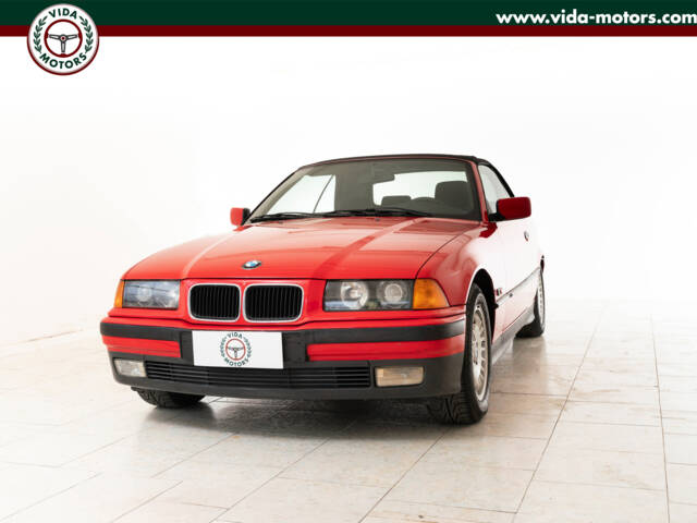 Imagen 1/20 de BMW 318i (1994)