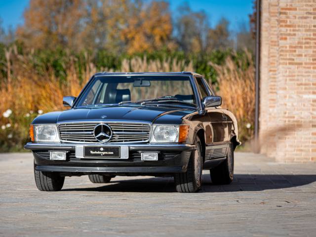 Bild 1/44 von Mercedes-Benz 300 SL (1989)