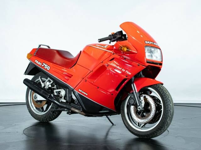 Ducati 750 Paso