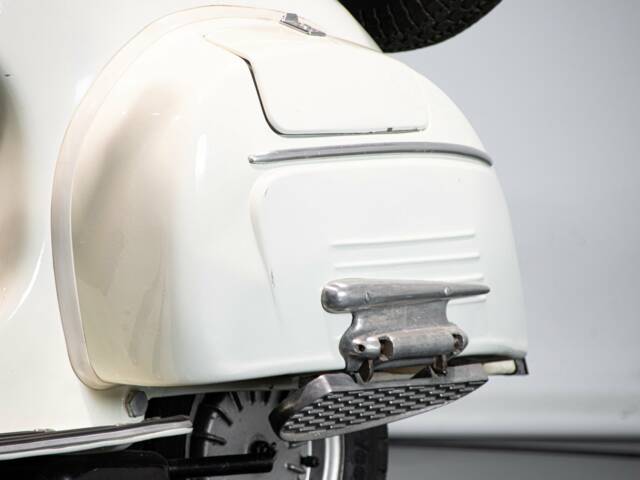 Piaggio Vespa 125 Super