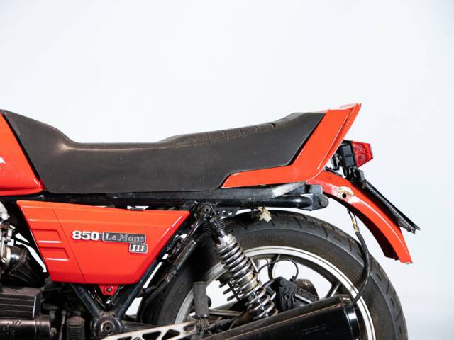 Moto Guzzi 850 LeMans