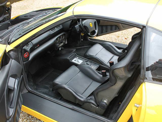 Ferrari F 355 GTS
