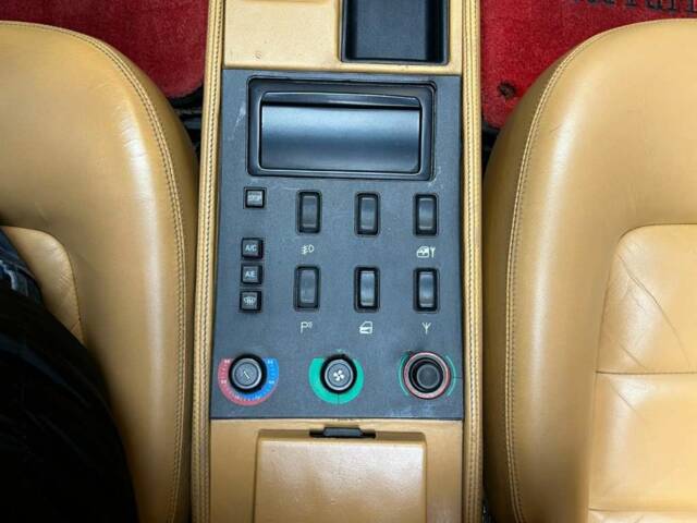 Ferrari Mondial T