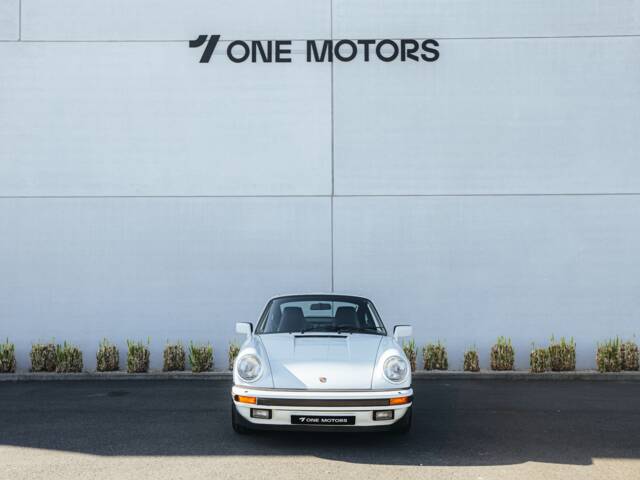 Porsche 911 Carrera 3.2