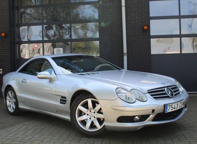 Image 1/7 de Mercedes-Benz SL 500 (2001)